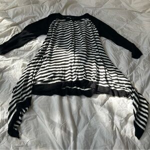 New Directions Black and White Striped Top